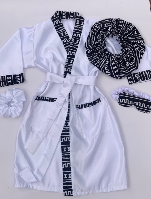 Ensemble Peignoir Personnalisé Femme - Blanc /Noir